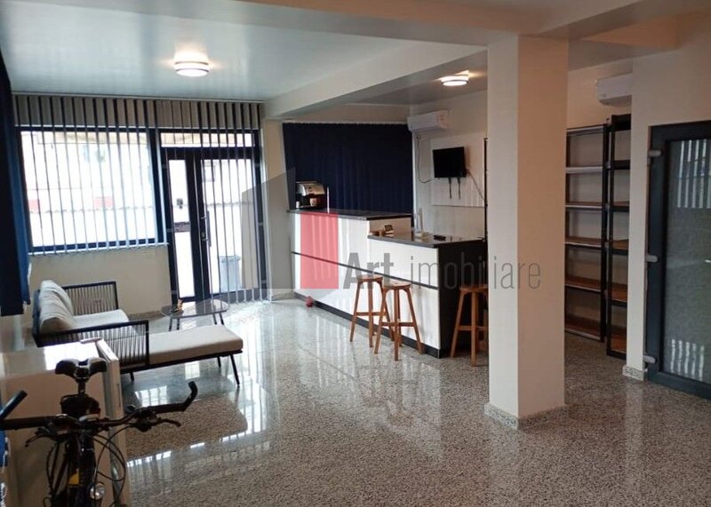 Spatiu comercial de inchiriat (+Horeca) in zona Giulesti